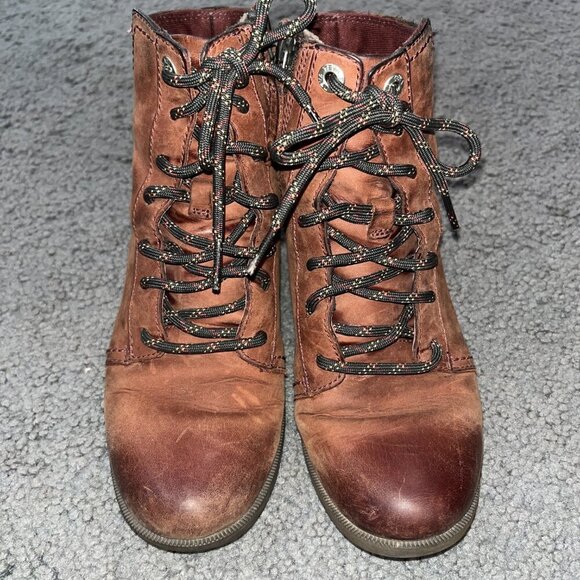 TEVA FOXY LACE UP ZIP ANKLE BOOTS - BROWN WATERPROOF LEATHER - WOMEN'S 6.5 - Picture 2 of 11